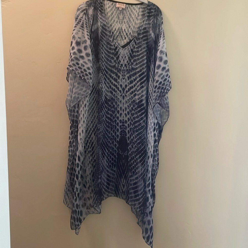 Lotta Stennson blue and white  Ombré caftan